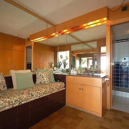 Apartment Lets Holidays Sa Palma *